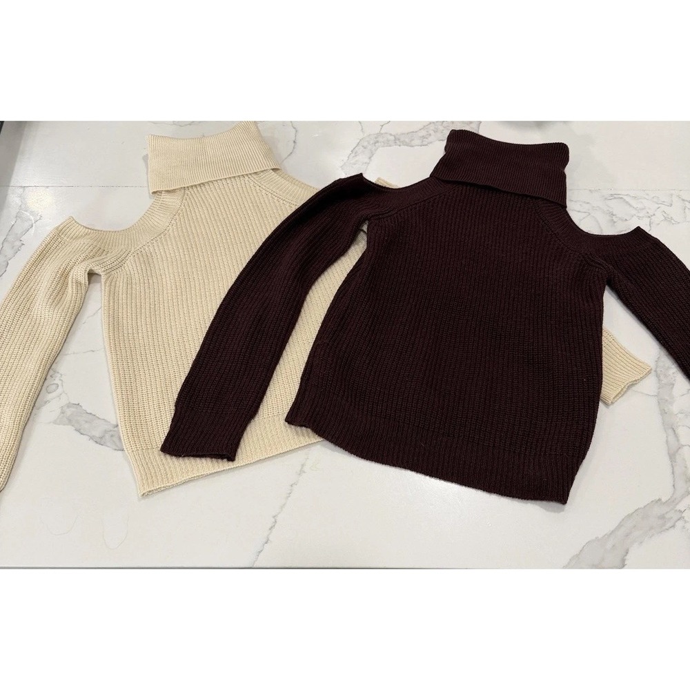 2Kendall‎ & Kylie Sweater Womens XS Cream Burgundy Cold Shoulder Turtleneck Knit